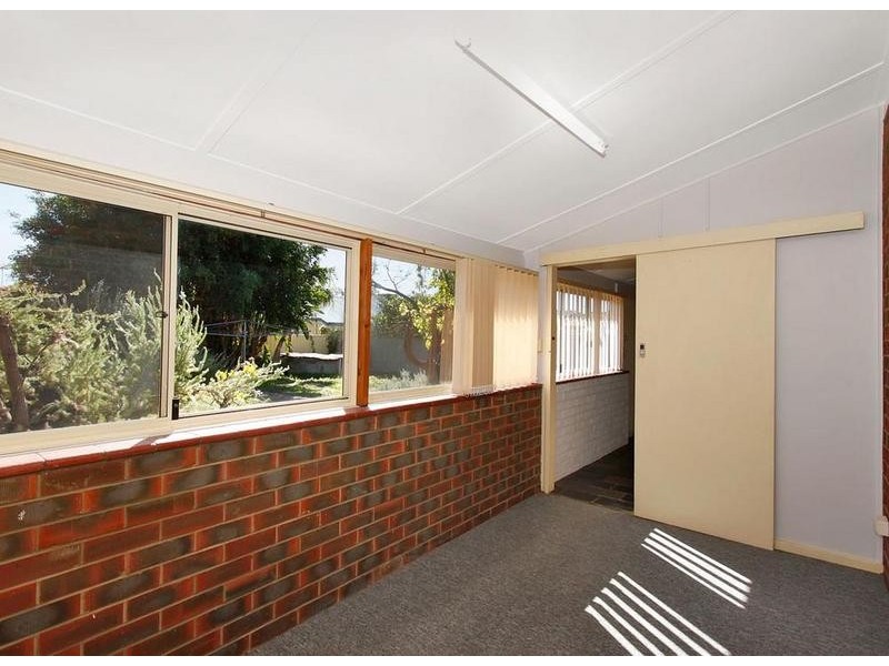 19 Horrocks Road, Booragoon WA 6154