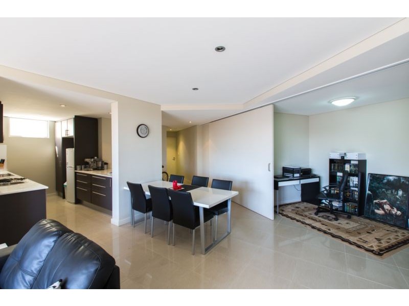 1/3 Rockingham Road, Hamilton Hill WA 6163