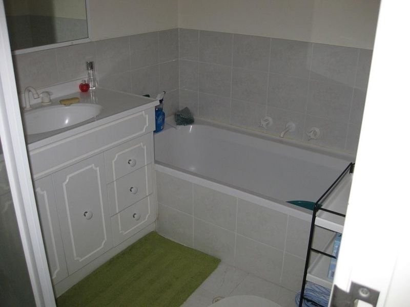 2/4 Groves Avenue, Attadale WA 6156