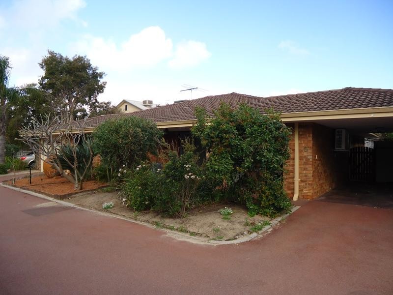 6/84 Waddell Road, Bicton WA 6157