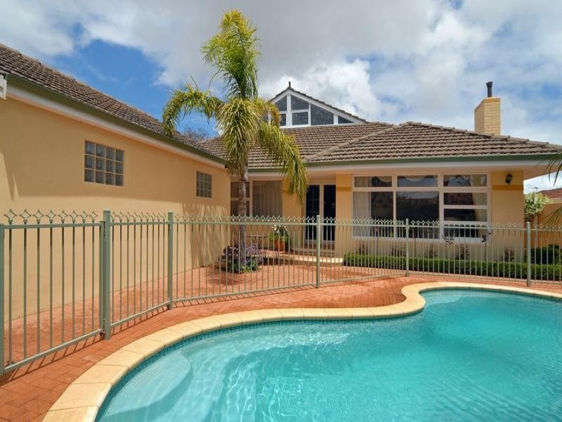 53 Tain Street, Applecross WA 6153