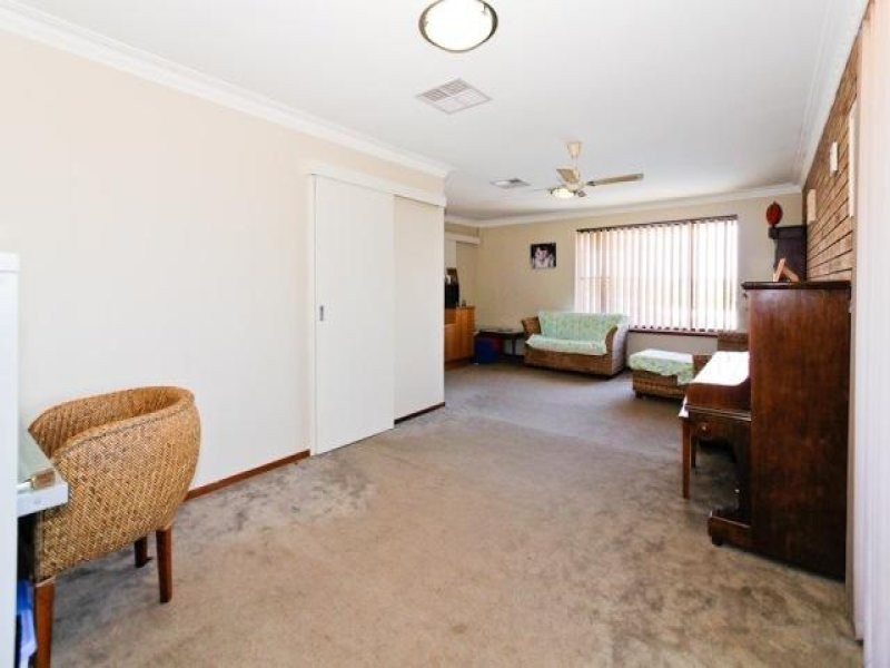 41 Hope Street, White Gum Valley WA 6162