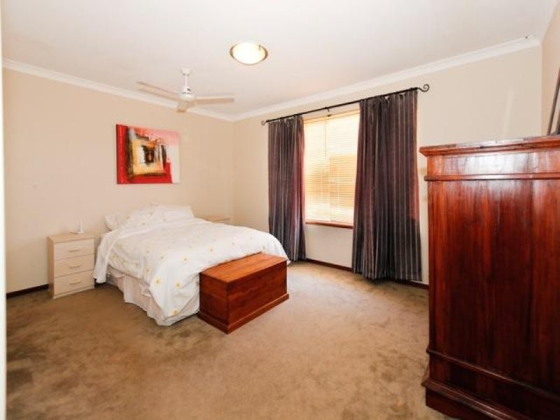 41 Hope Street, White Gum Valley WA 6162