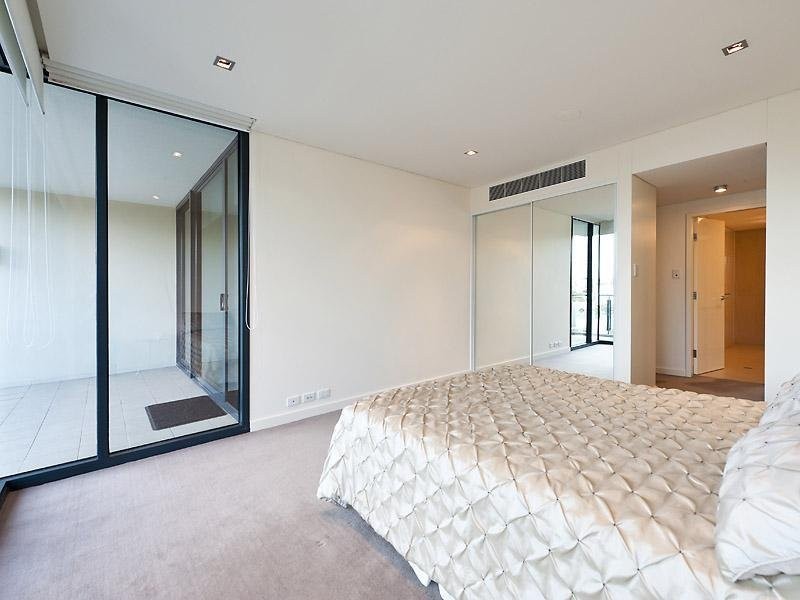 W304/70 Canning Beach Road, Applecross WA 6153