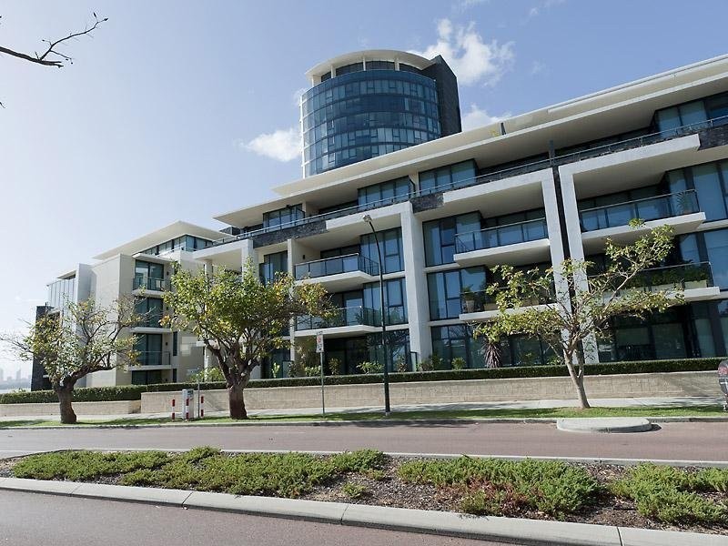 W304/70 Canning Beach Road, Applecross WA 6153