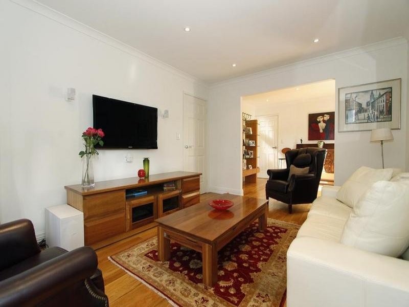 95A Point Walter Road, Bicton WA 6157