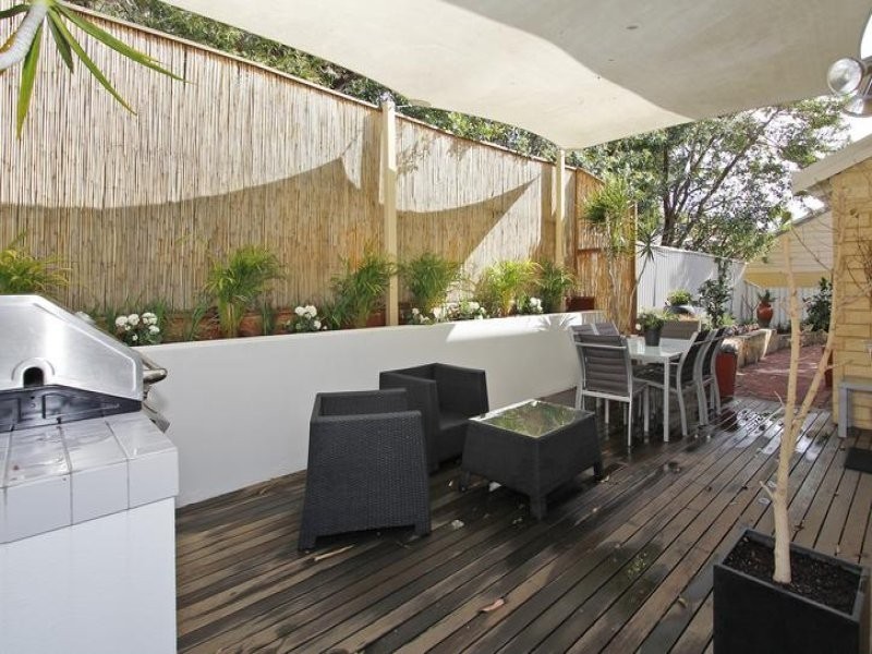 95A Point Walter Road, Bicton WA 6157