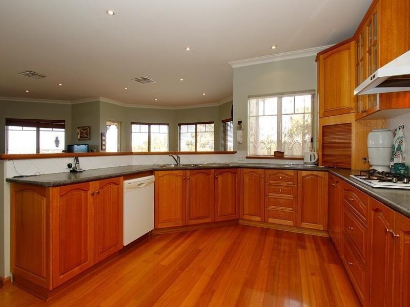 5 Linton Road, Attadale WA 6156