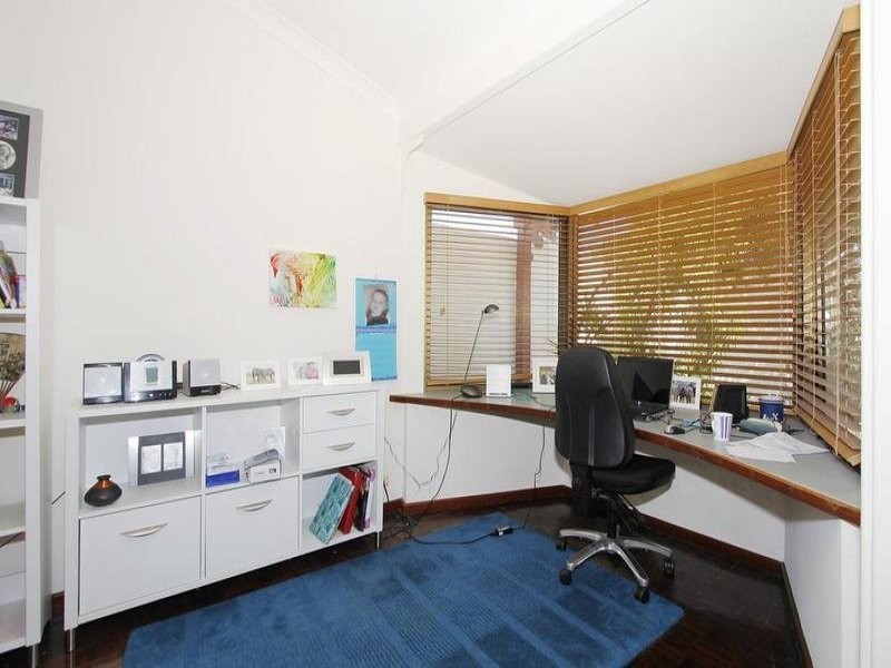 9 Crewe Street, Bicton WA 6157