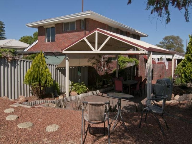 9/72 Waddell Road, Bicton WA 6157