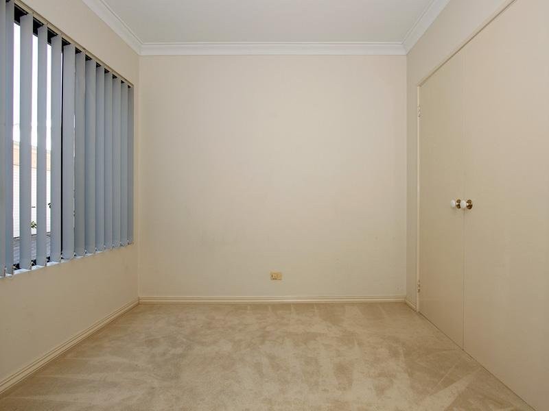 3/12 Lentona Road, Attadale WA 6156