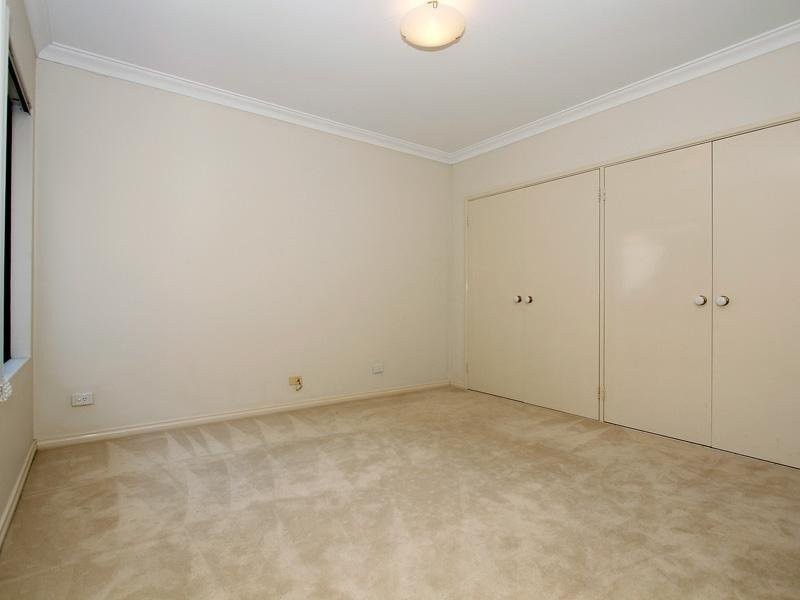 3/12 Lentona Road, Attadale WA 6156