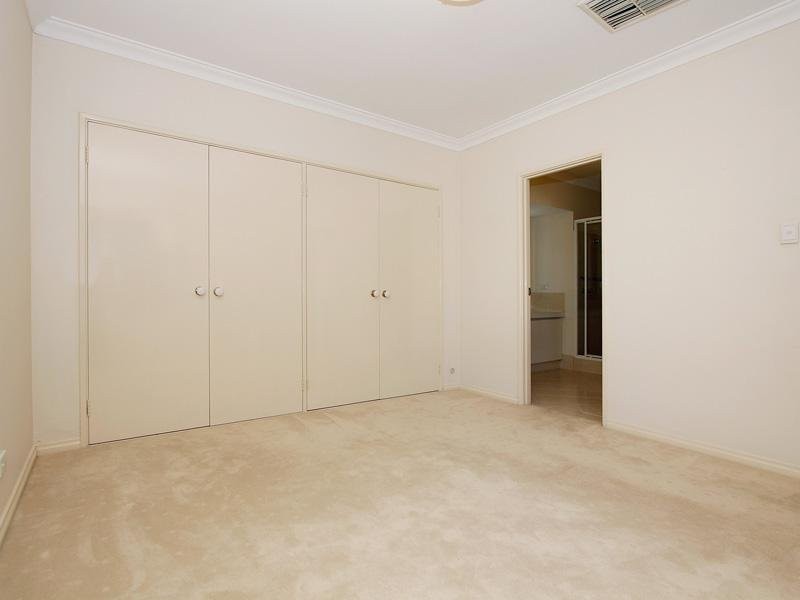 3/12 Lentona Road, Attadale WA 6156