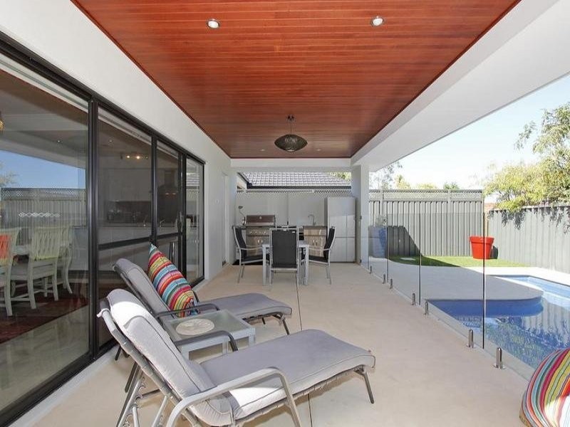 81B Murray Road, Bicton WA 6157