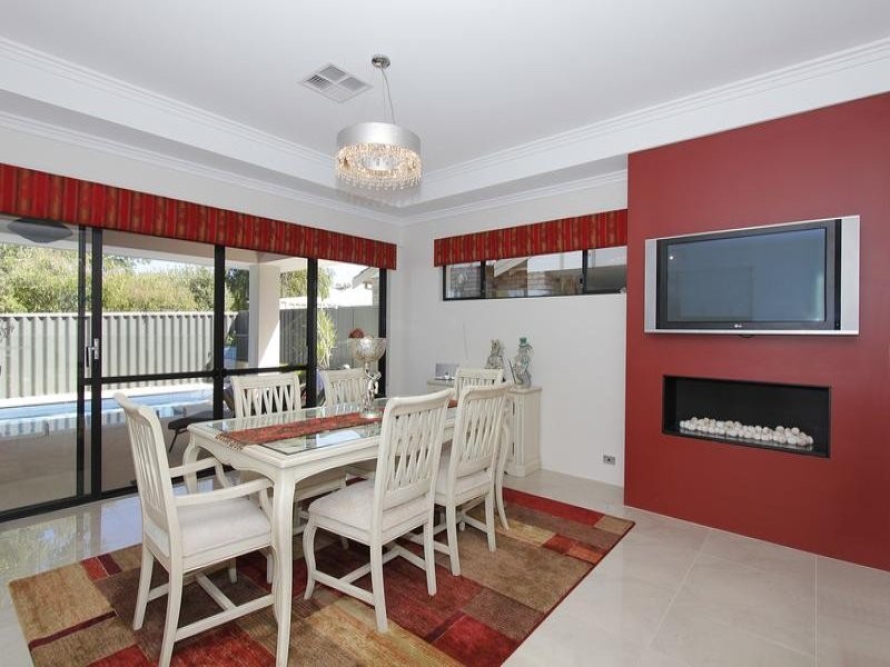 81B Murray Road, Bicton WA 6157