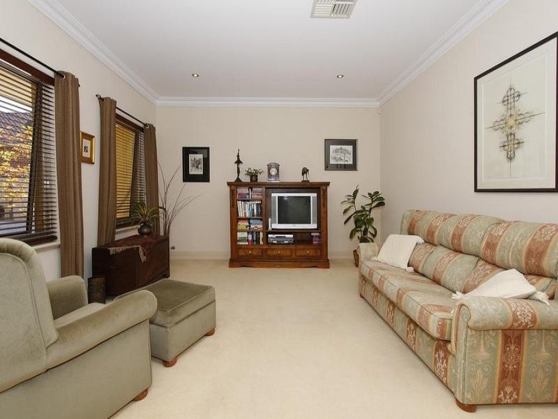 34A Pembroke Street, Bicton WA 6157