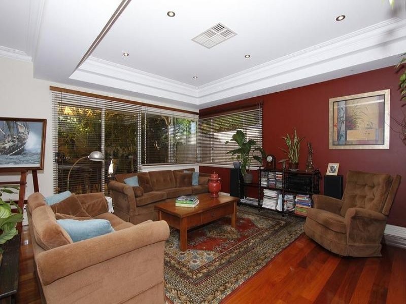 34A Pembroke Street, Bicton WA 6157