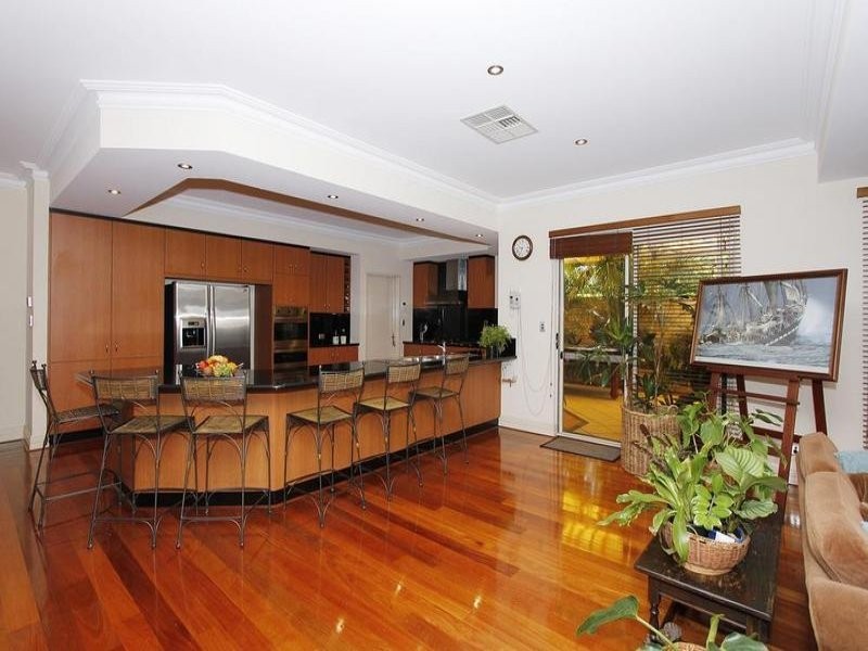 34A Pembroke Street, Bicton WA 6157