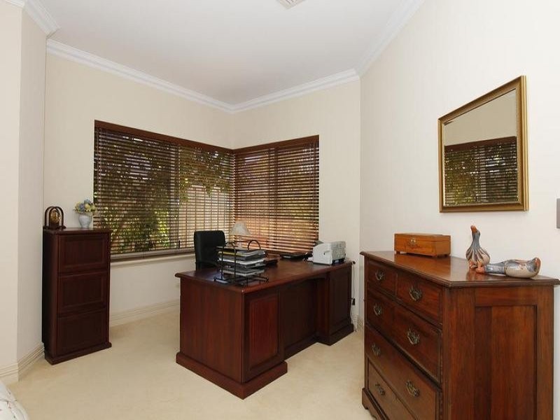 34A Pembroke Street, Bicton WA 6157