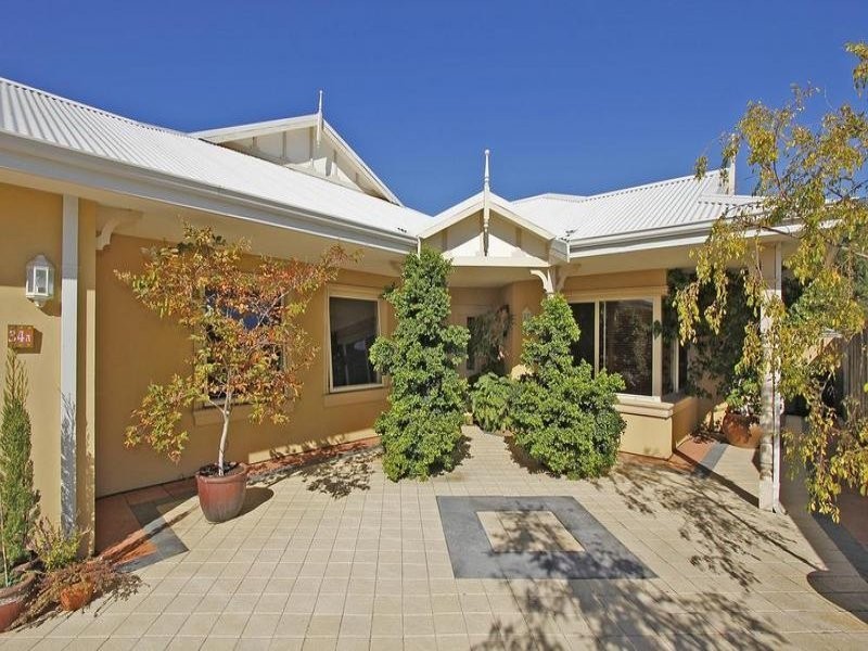34A Pembroke Street, Bicton WA 6157