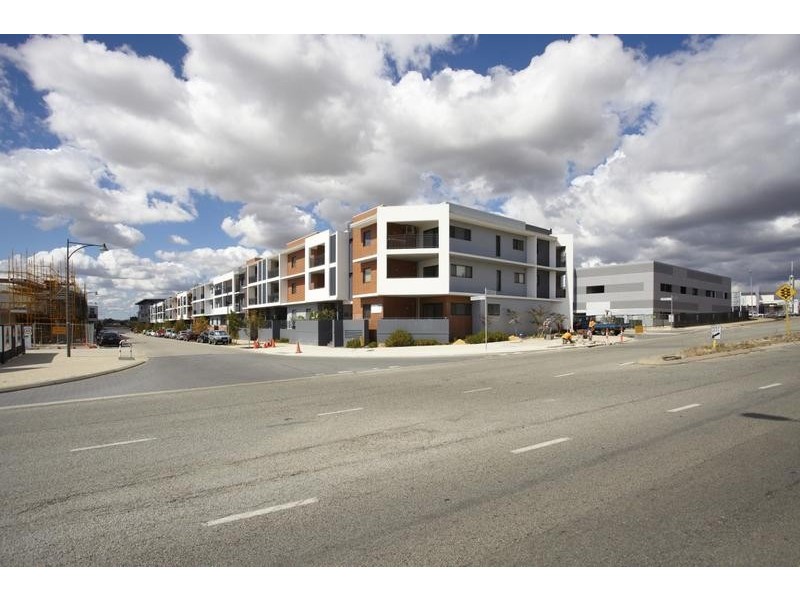 27/2 Stockton Bend, Cockburn Central WA 6164