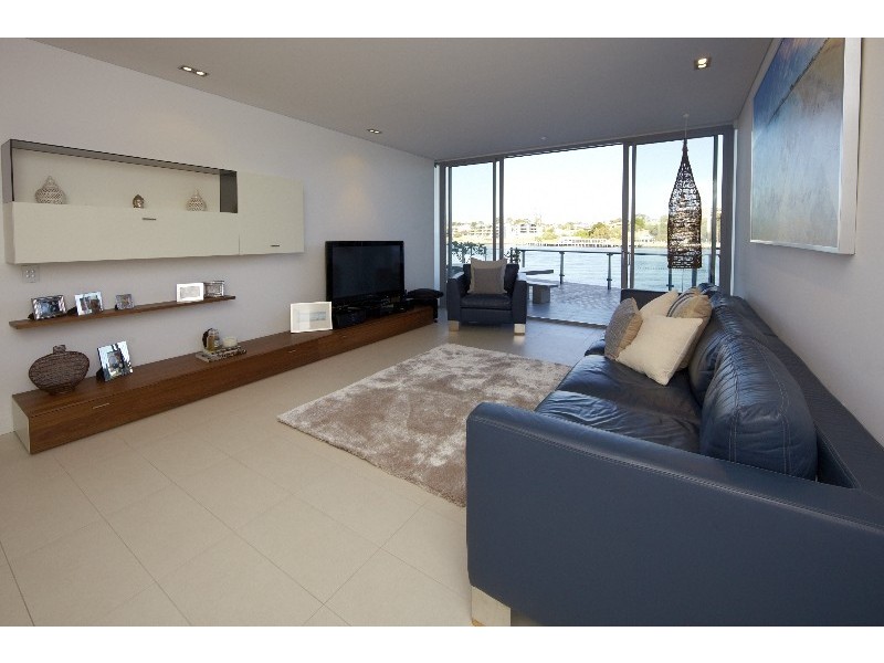 RS5/2 Doepel Street, North Fremantle WA 6159