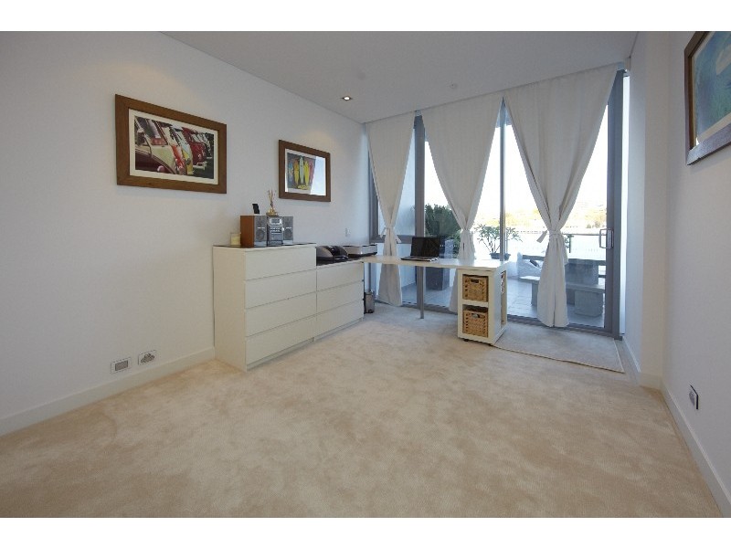 RS5/2 Doepel Street, North Fremantle WA 6159