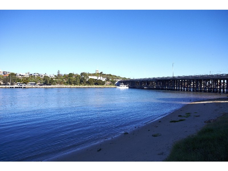 RS5/2 Doepel Street, North Fremantle WA 6159