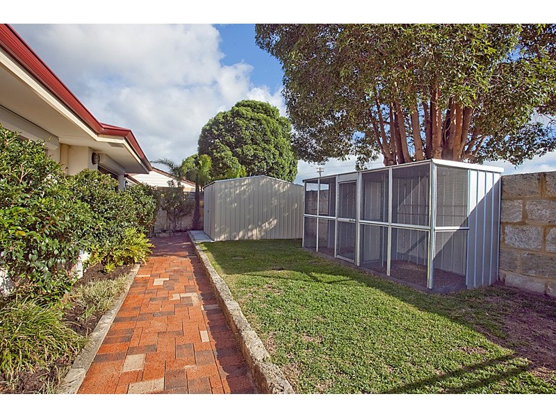 114 Zenobia, Palmyra WA 6157