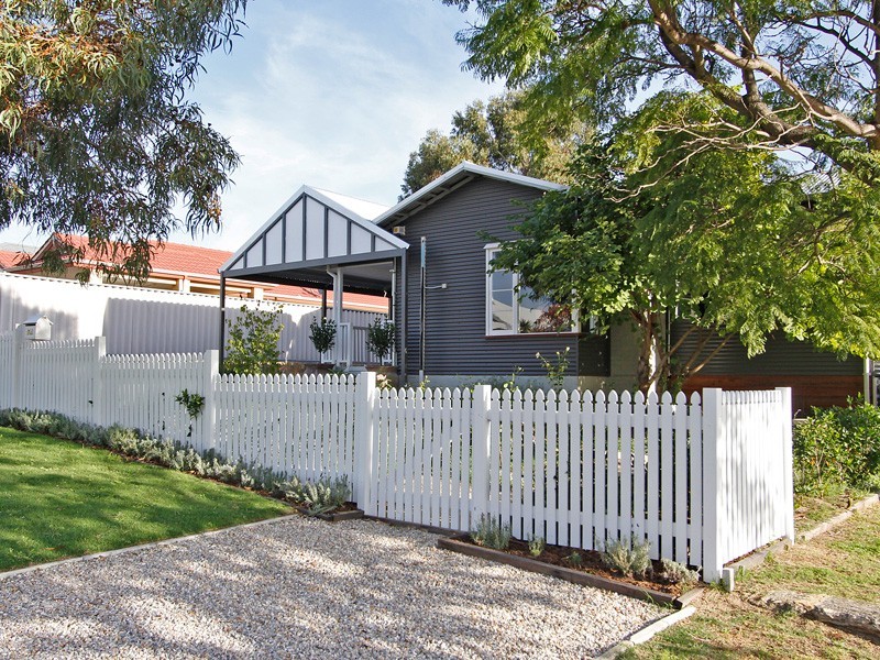 10A Lever Place, Willagee WA 6156