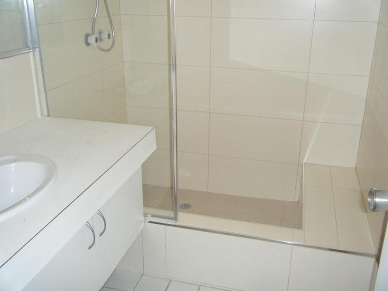 142 Riseley Street, Booragoon WA 6154