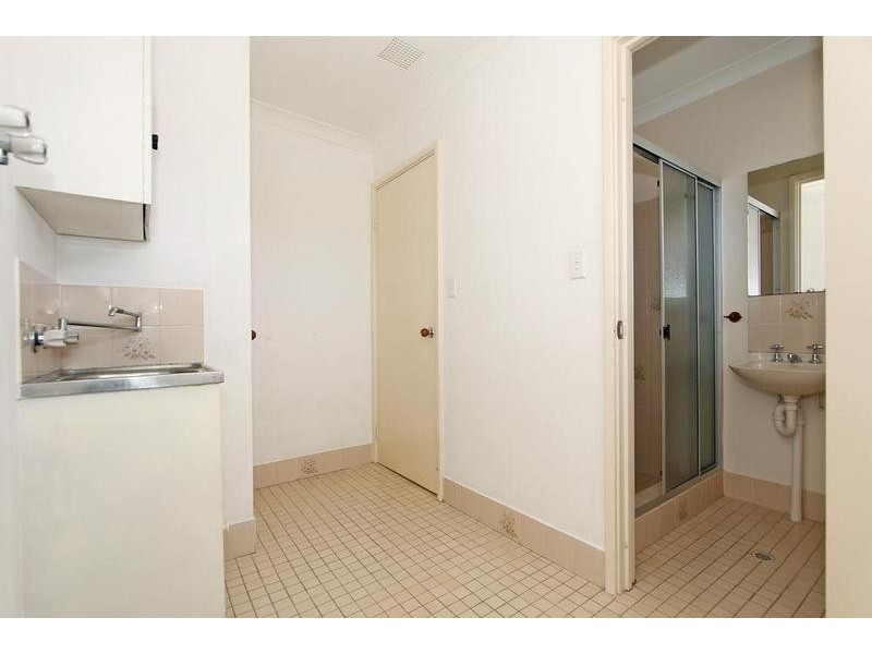 4/109 Stock Road, Bicton WA 6157