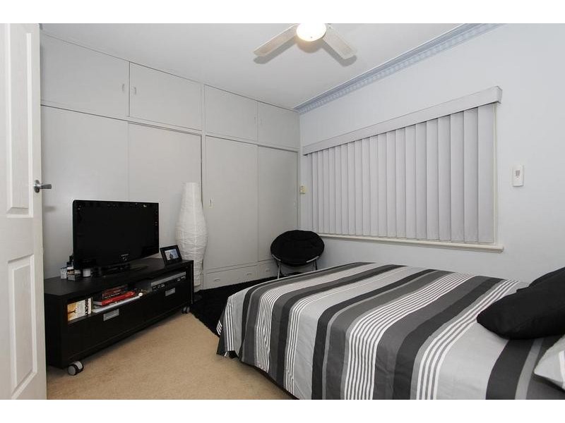 17 Gimber Street, Melville WA 6156