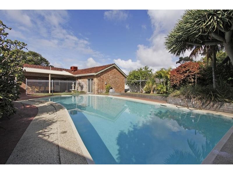 17 Gimber Street, Melville WA 6156