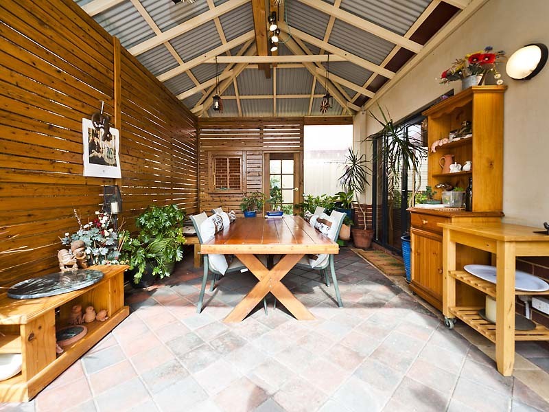 2/181 Marmion Street, Fremantle WA 6160