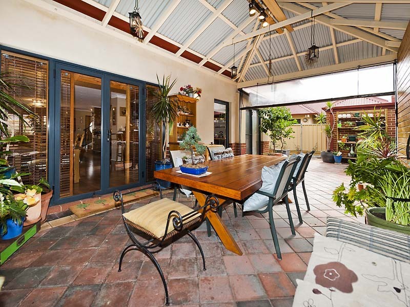 2/181 Marmion Street, Fremantle WA 6160