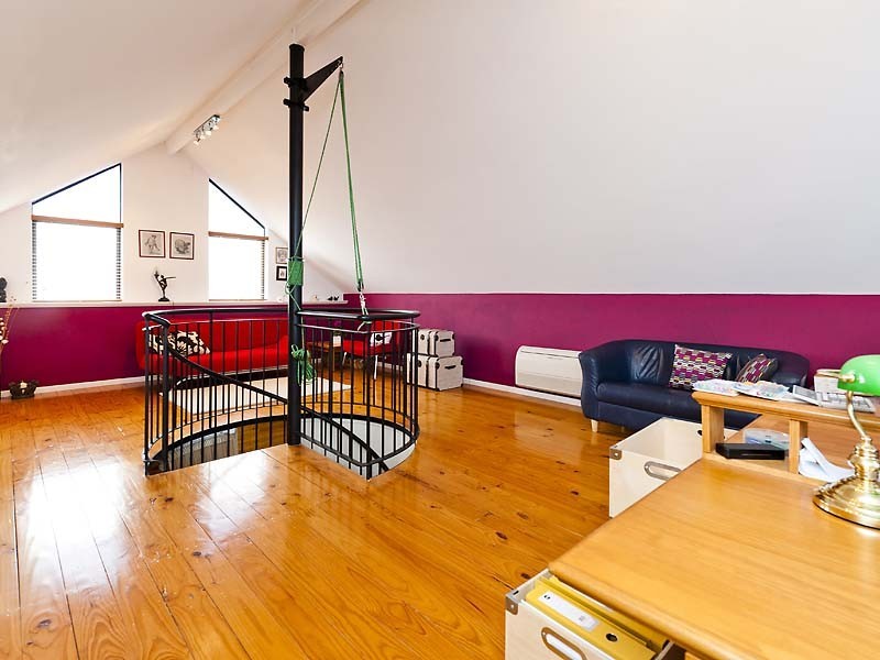 2/181 Marmion Street, Fremantle WA 6160
