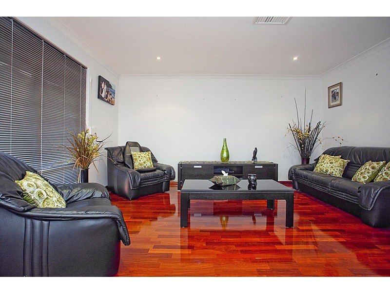 10 Potter Court, Spearwood WA 6163