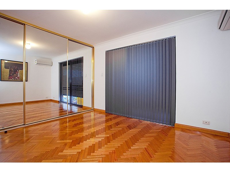 10 Potter Court, Spearwood WA 6163