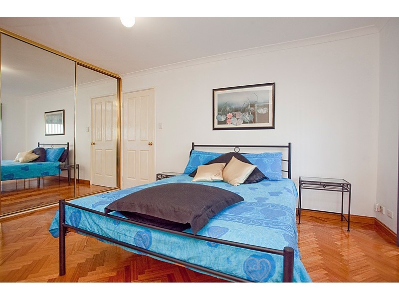 10 Potter Court, Spearwood WA 6163