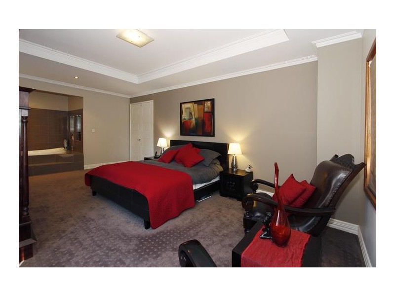 20 Booker Street, Attadale WA 6156