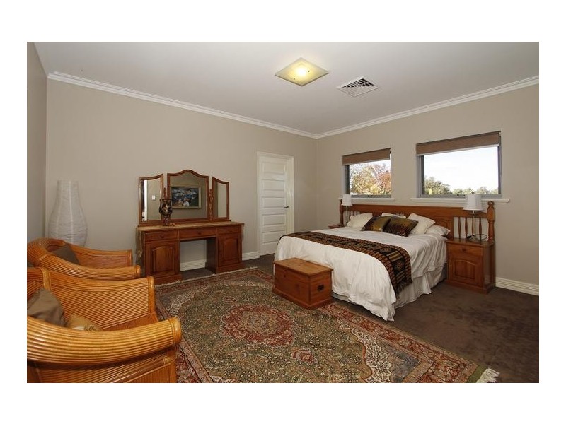 20 Booker Street, Attadale WA 6156