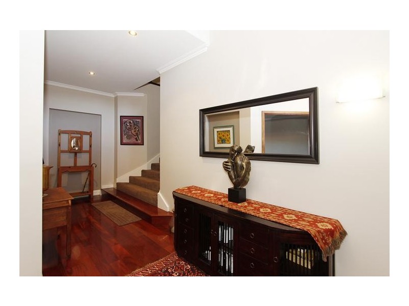 20 Booker Street, Attadale WA 6156