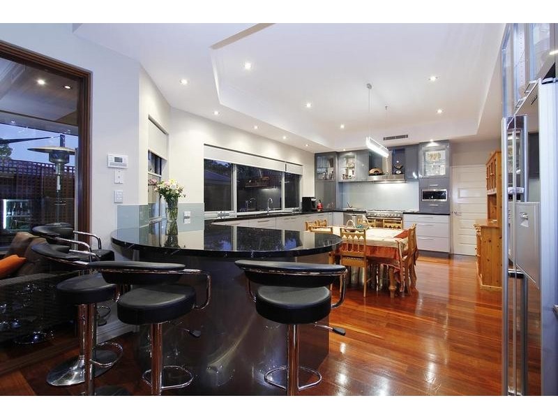 20 Booker Street, Attadale WA 6156