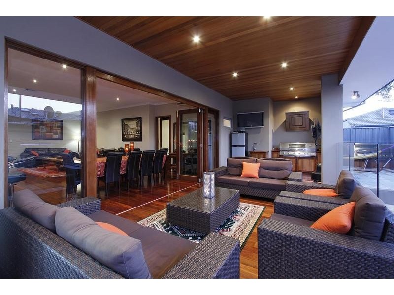 20 Booker Street, Attadale WA 6156