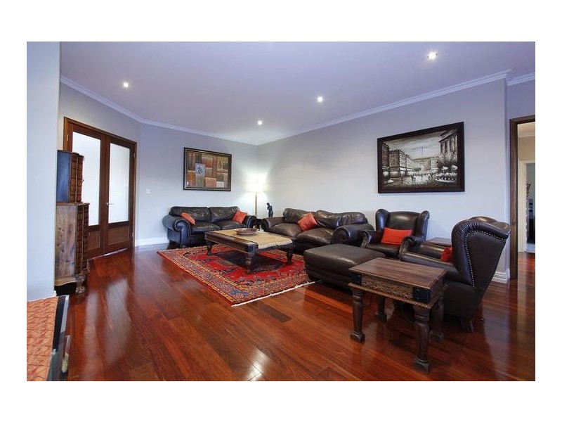 20 Booker Street, Attadale WA 6156