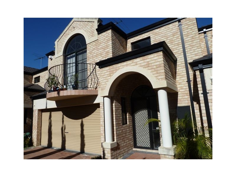 6/163 Stock Road, Attadale WA 6156