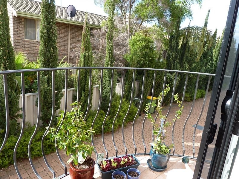 6/163 Stock Road, Attadale WA 6156