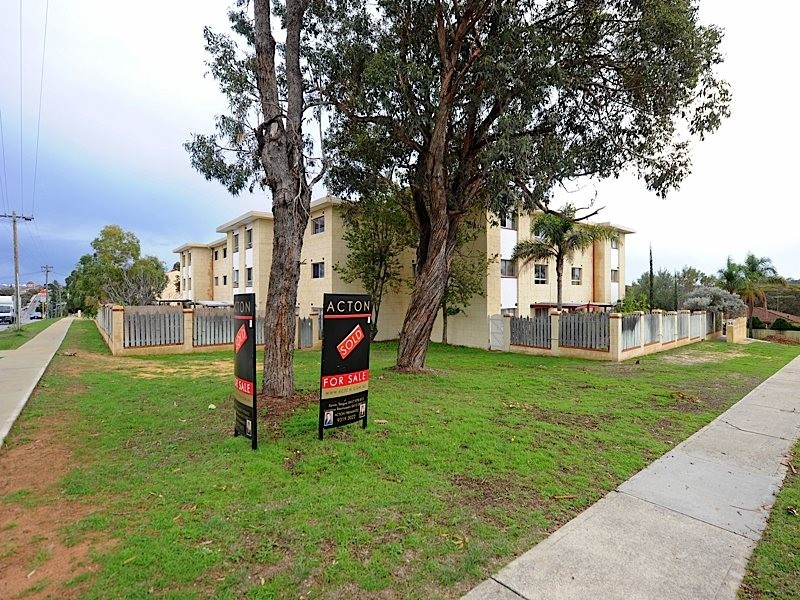 8/94 Lefroy Road, Beaconsfield WA 6162