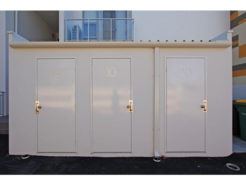 10/7 College Corner, O’connor WA 6163